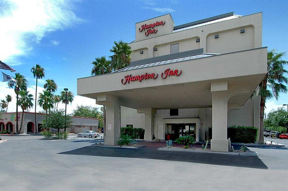 Hyatt Place Tucson Central Екстер'єр фото