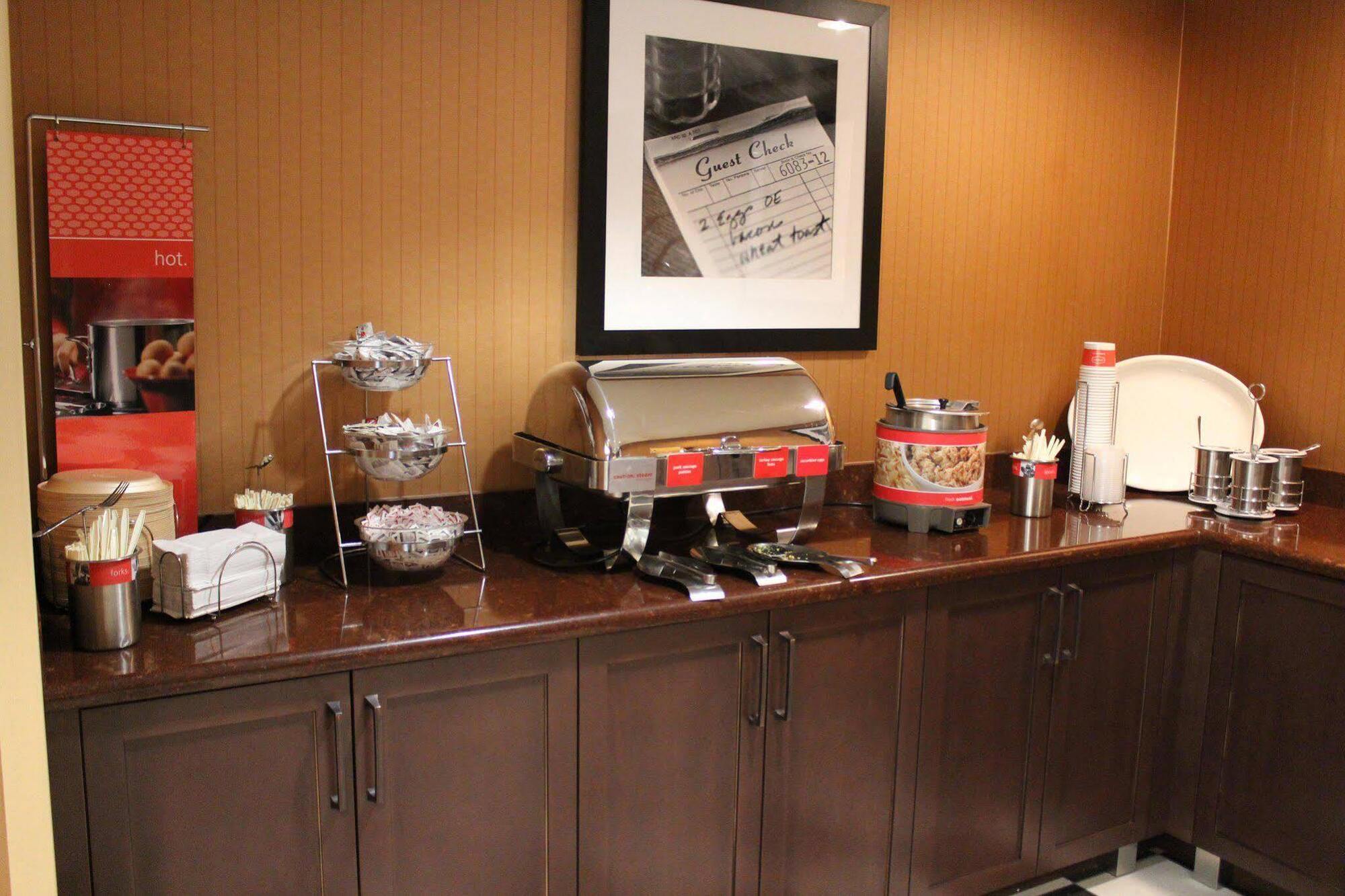 Hyatt Place Tucson Central Екстер'єр фото